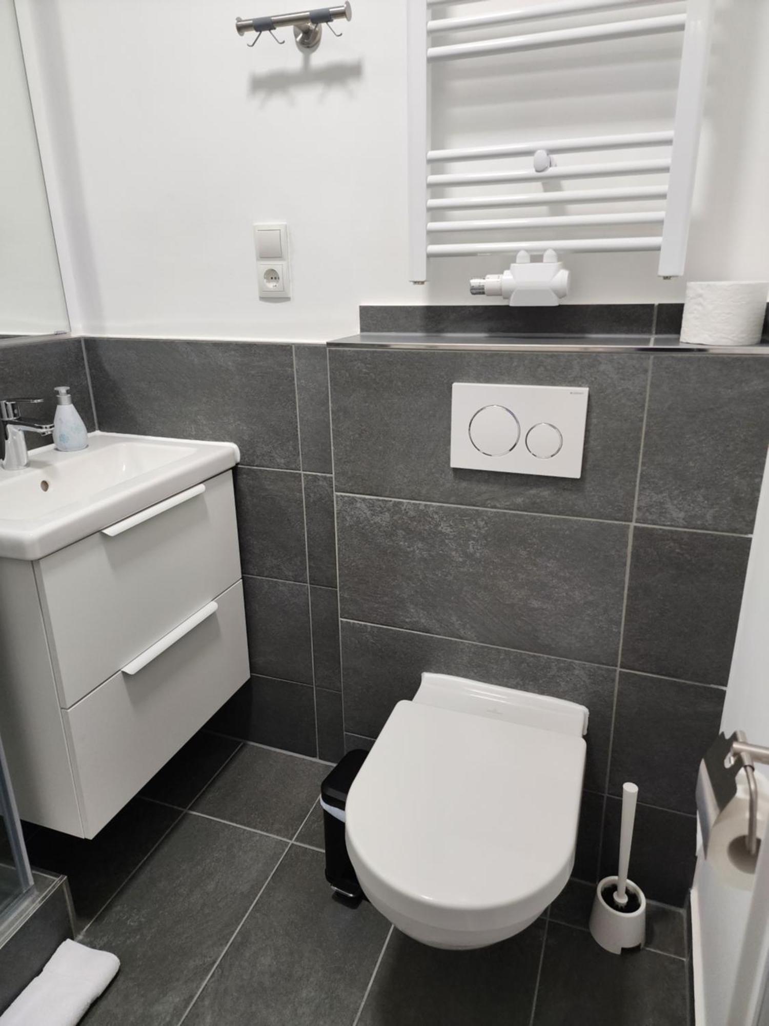 Davin City Aparments - Self-Check-In 汉堡 外观 照片